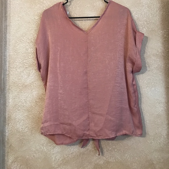 Wasabi + mint shimmer knotted top - Picture 6 of 6