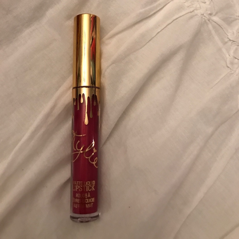 Kylie matte lipstick
