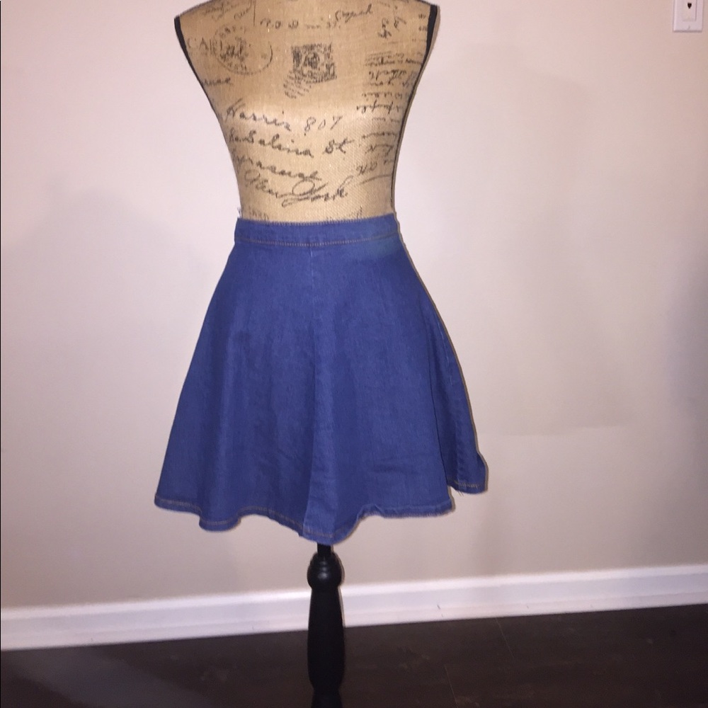 Denim skirt