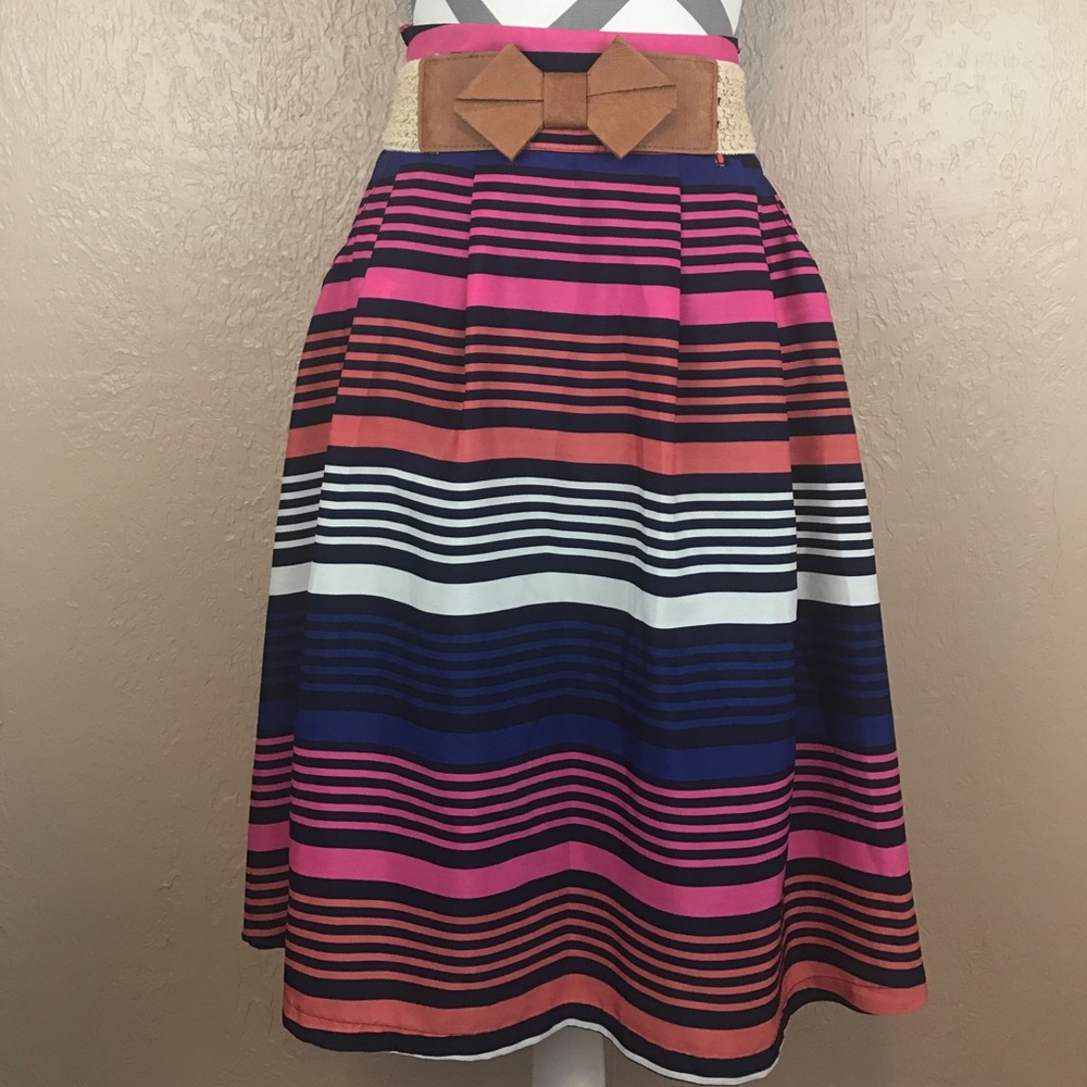 Old Navy Striped High Waisted Pleated Skirt