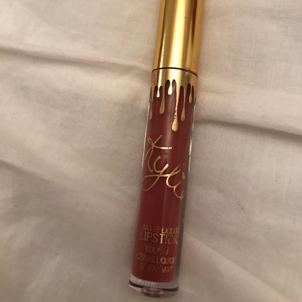 Kylie matte lipstick