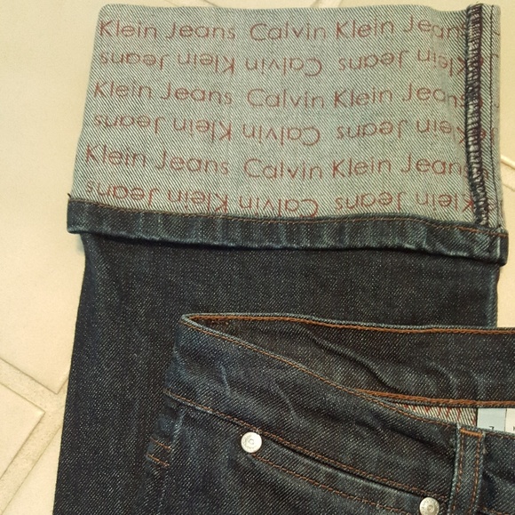 So cool vintage Calvin Klein jeans. 7 - Picture 3 of 3