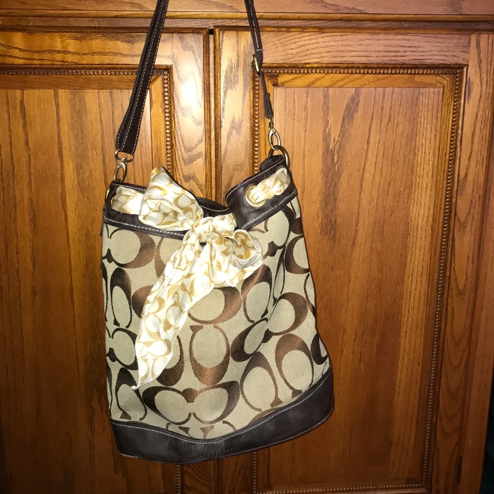 Vintage Coach Bucket bag