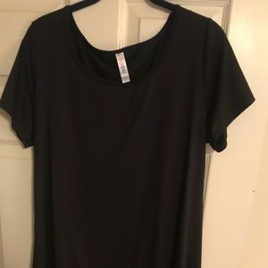 Lularoe Large classic Tee BLACK! RARE!
