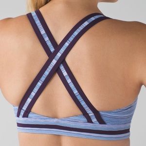 Lululemon athletica: Rack Pack Bra;Wave Twist Blue