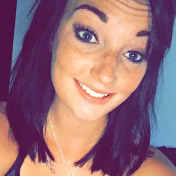 Meet your Posher, Amy - Picture 1 of 1