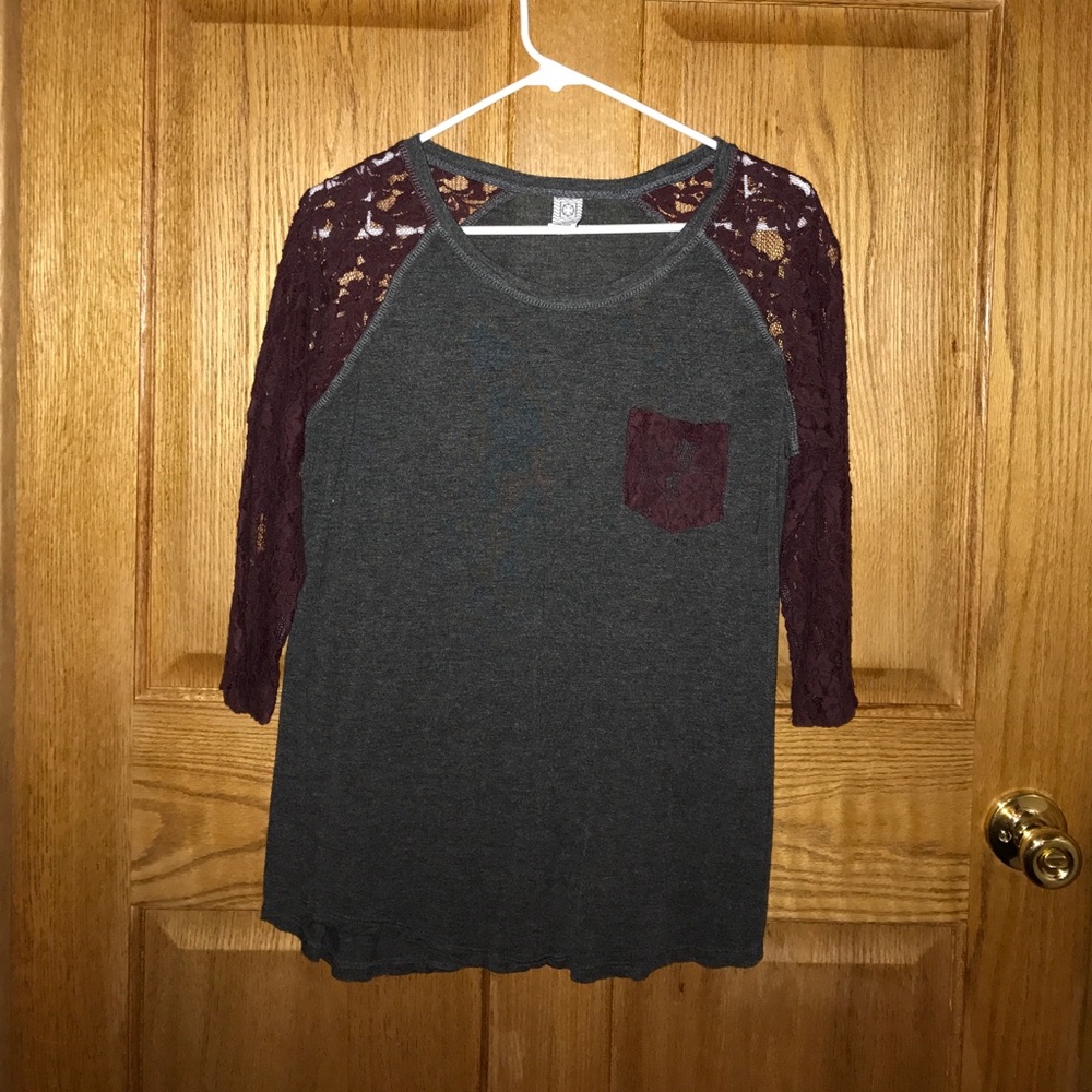 Gray baseball long sleeve lace shirt