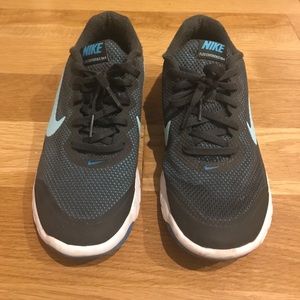 Nike Flex Experience sneakers