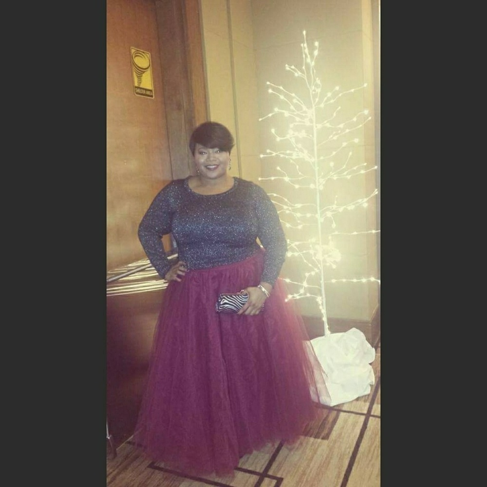 Burgandy tulle skirt!