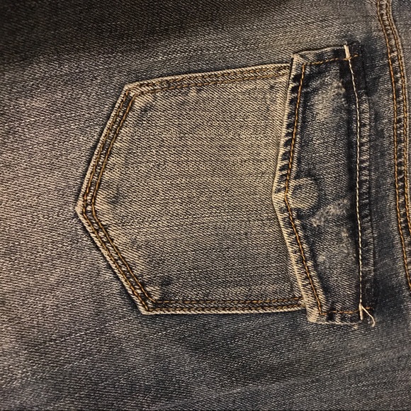Forever 21 Flare jeans - Picture 3 of 3