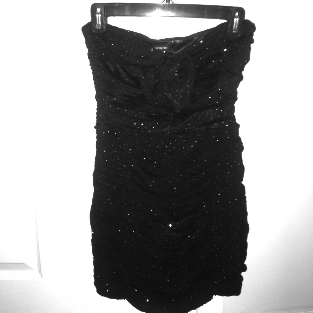 That little black dress! Here's a little sparkle