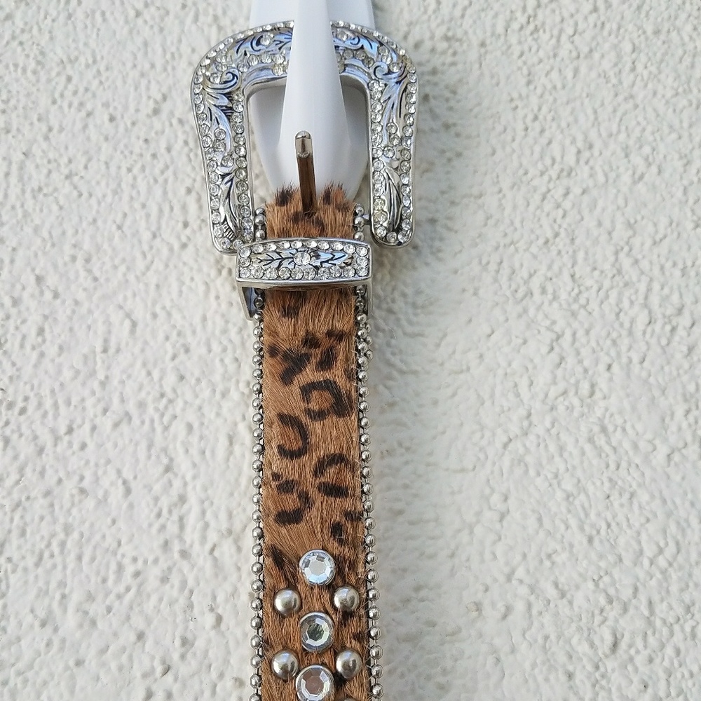 Faux fur belt