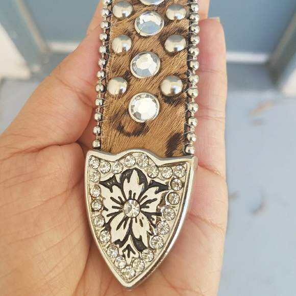 Faux fur belt - Picture 3 of 5