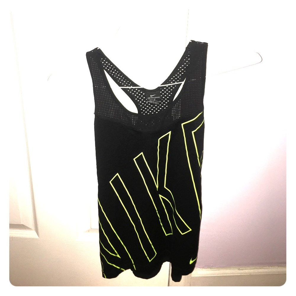 Fitness tank! Only worn 2x