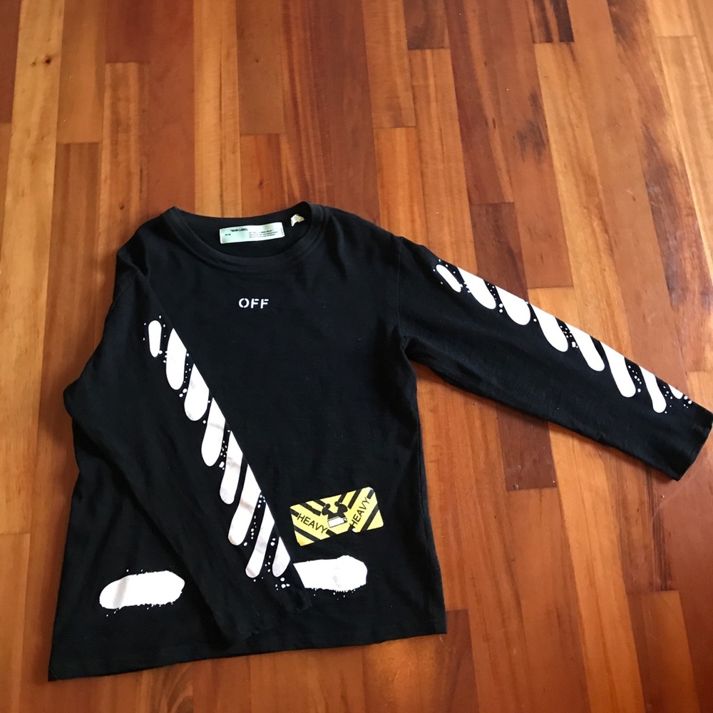 Off-white long sleeve shirt
