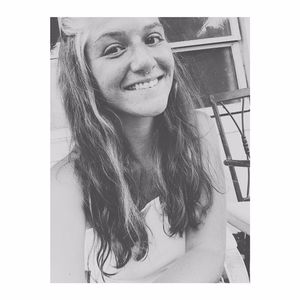 Meet your Posher, Marisa