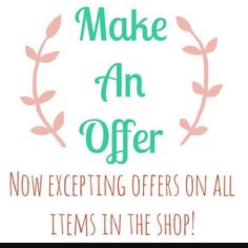 Feel free to make an offer on any items listed 💕