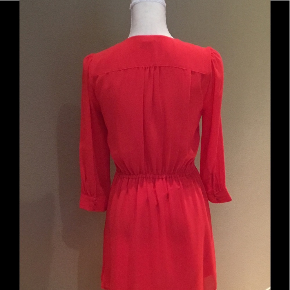 Dress - Picture 2 of 3