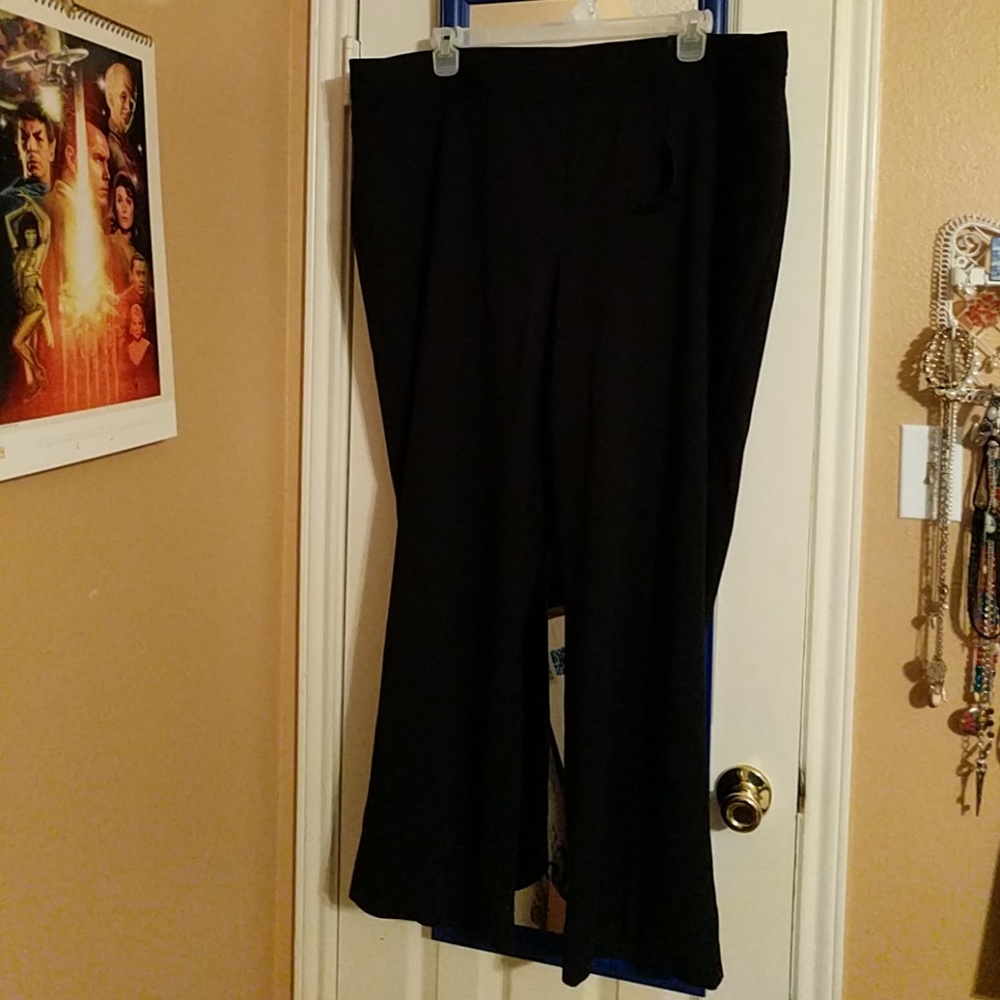 NWT Black Ponte Trousers