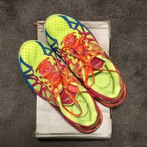 Asics Gel-Noosa Tri 9