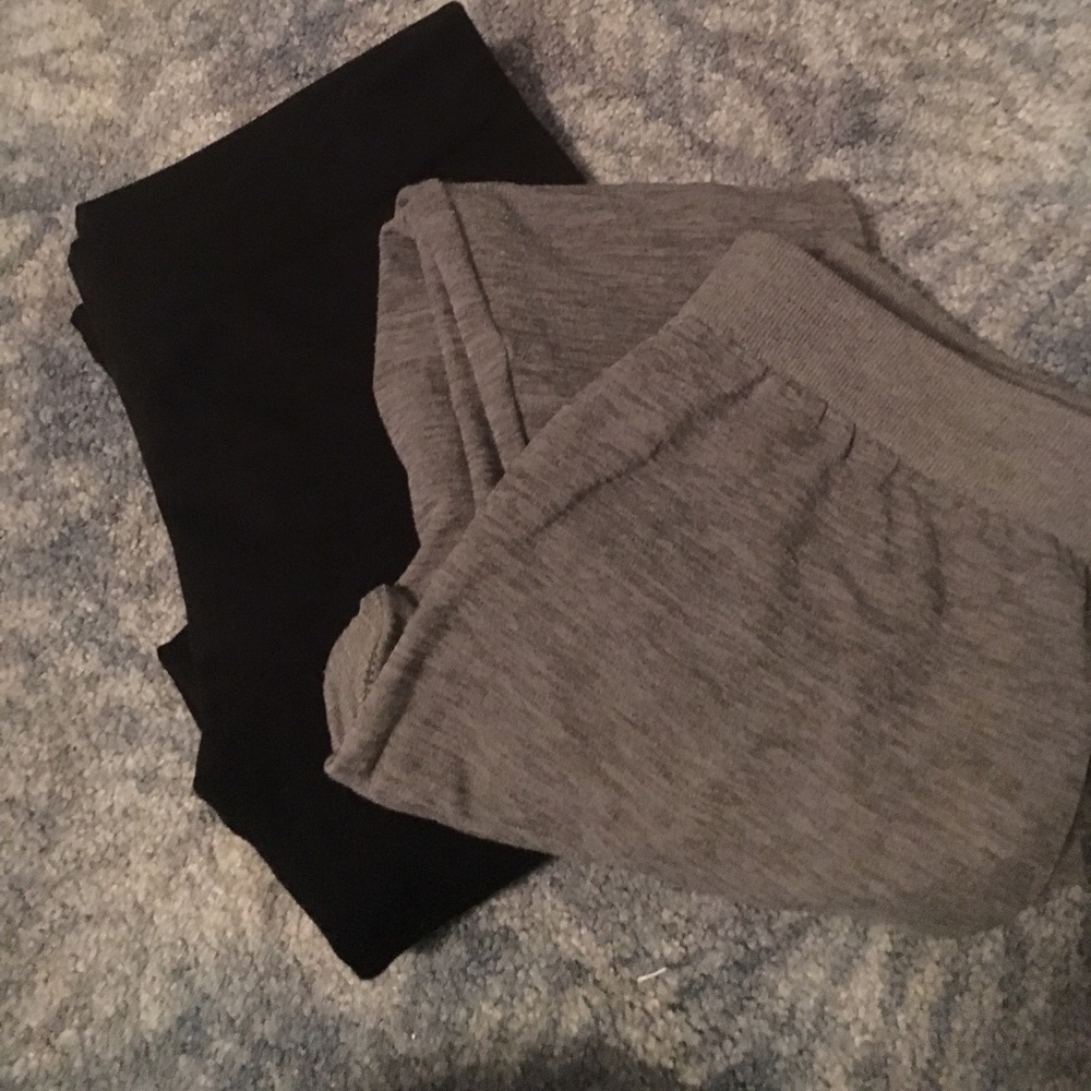L/XL Black and grey fleece lined leggings bundle