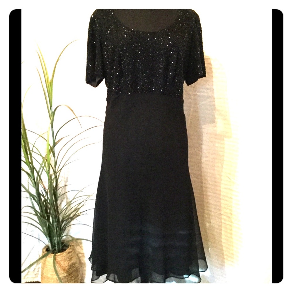 Cocktail dress sequin top section