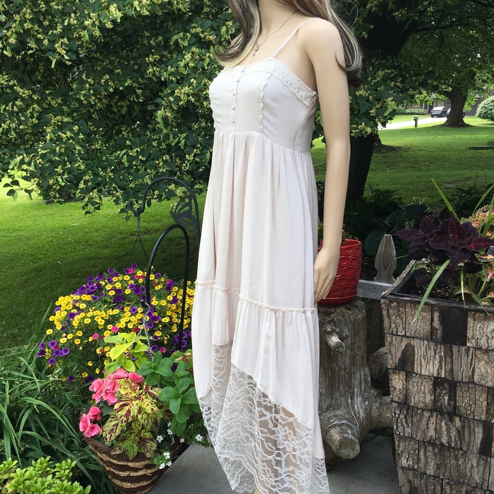 NWOT LACE HEM MAXI DRESS SPAGHETTI STRAP HI LOW LACE HEM - Picture 5 of 8