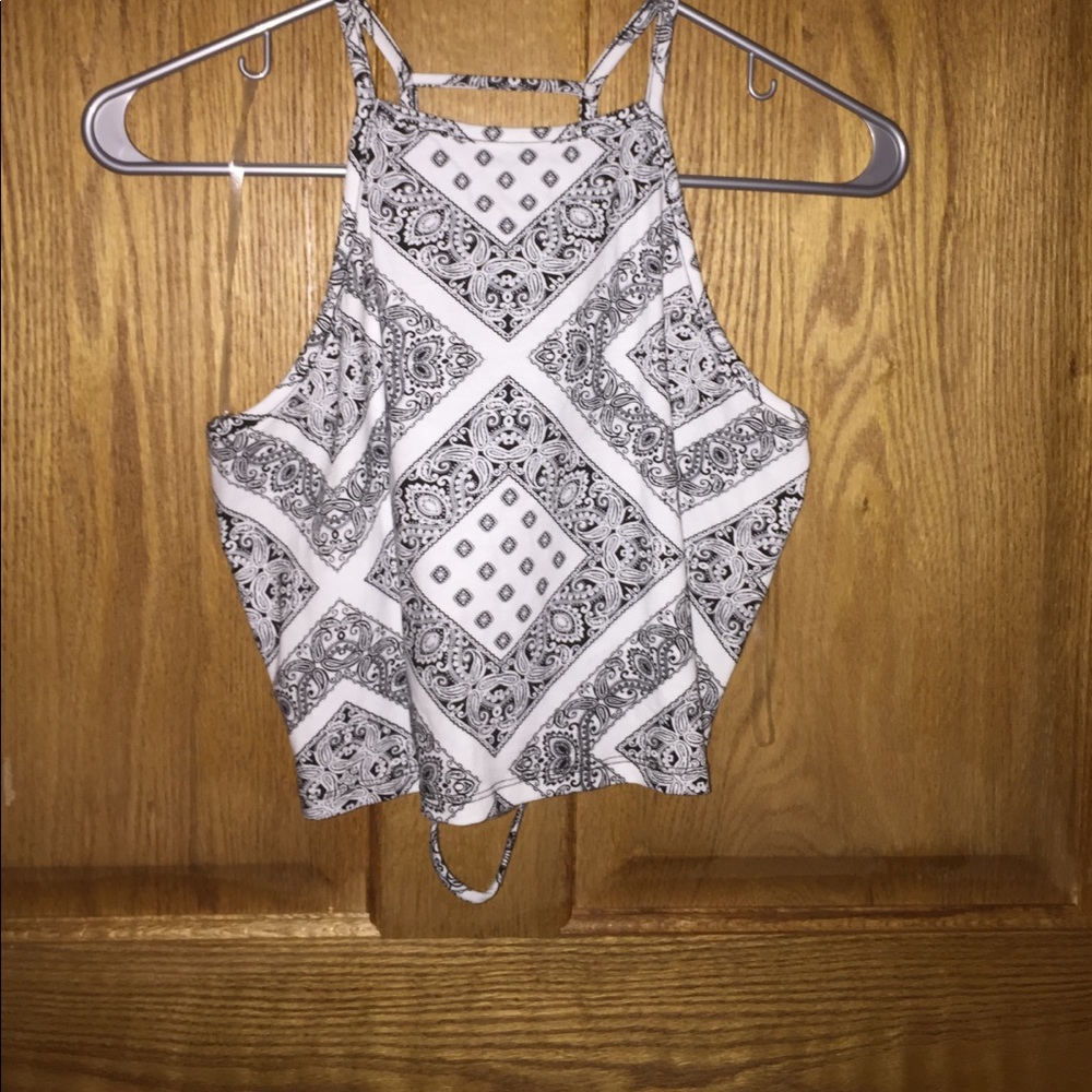 Bandanna print crop top