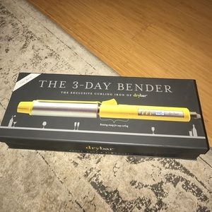 drybar Exclusive 3 - Day Bender curling iron