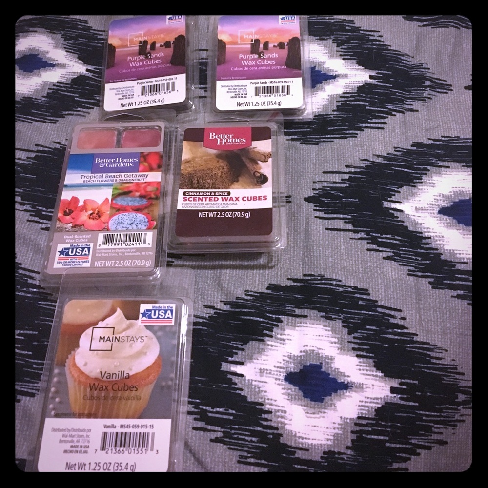Assorted wax melts