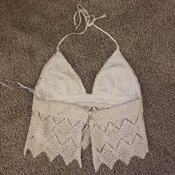 Cream Crochet Crop Top - Picture 3 of 6