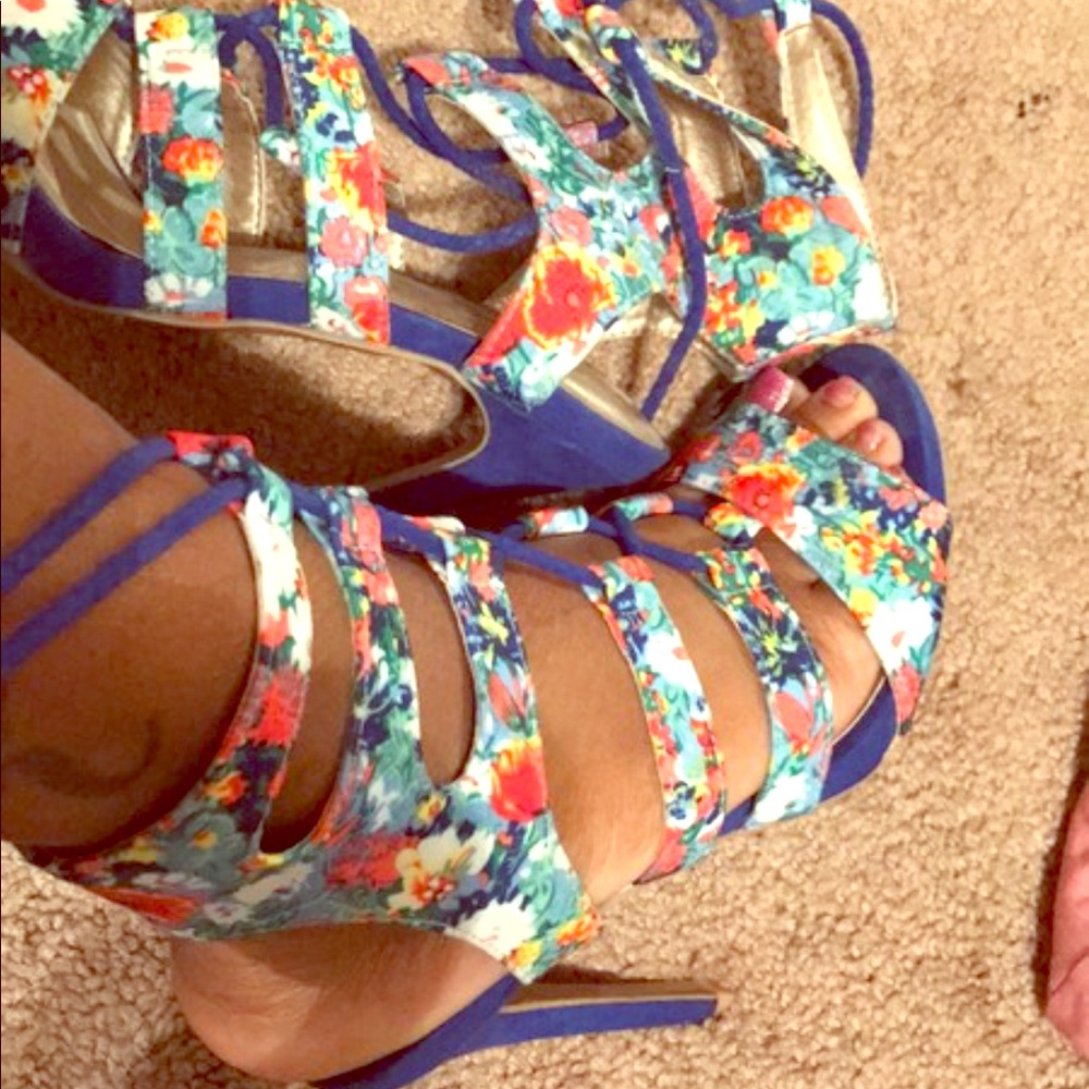 Floral heels