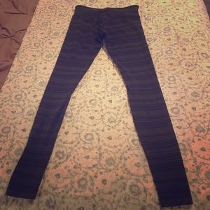 Lululemon Wunder Under II leggings