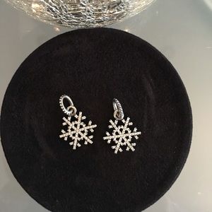 Pandora Snowflake Charm