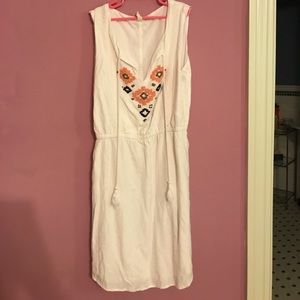 Gorgeous dress with pockets!