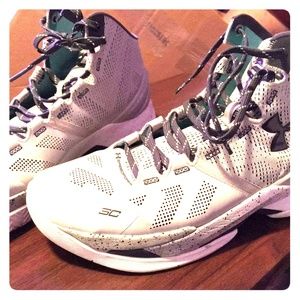 STEPH CURRY ELITE STORM STEALTH WHITE/GRAY