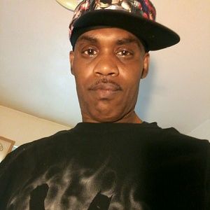 Meet your Posher, Lawrence