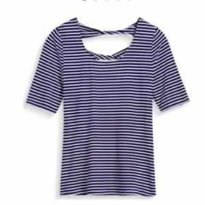 Cut out detail knit top