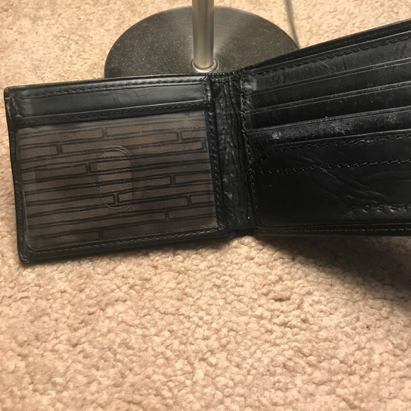Fossil Wallet - Picture 2 of 3