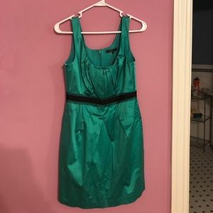 Extremely flattering BCBG cocktail dress