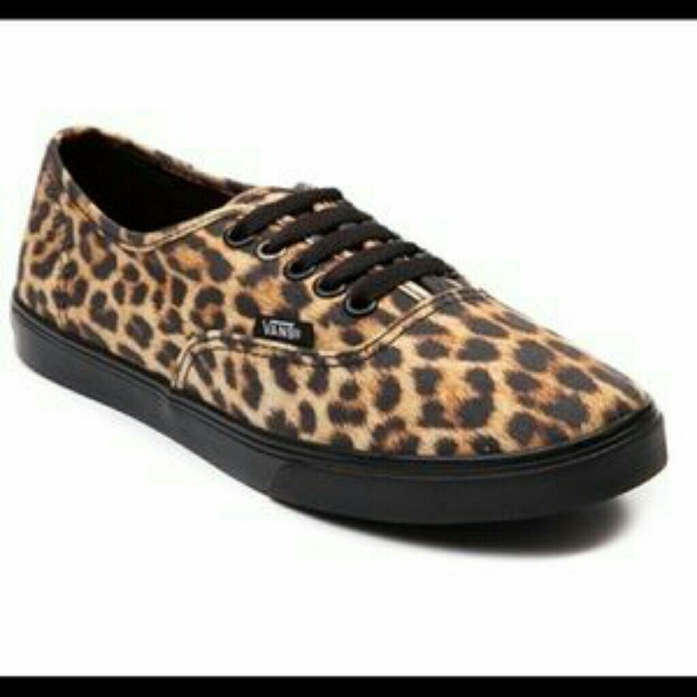 ⚫ SOLD NOT FOR SALE ⚫Vans