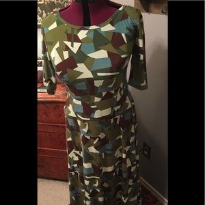 3xl LuLaRoe Ana-Never Worn.  Camo Print?