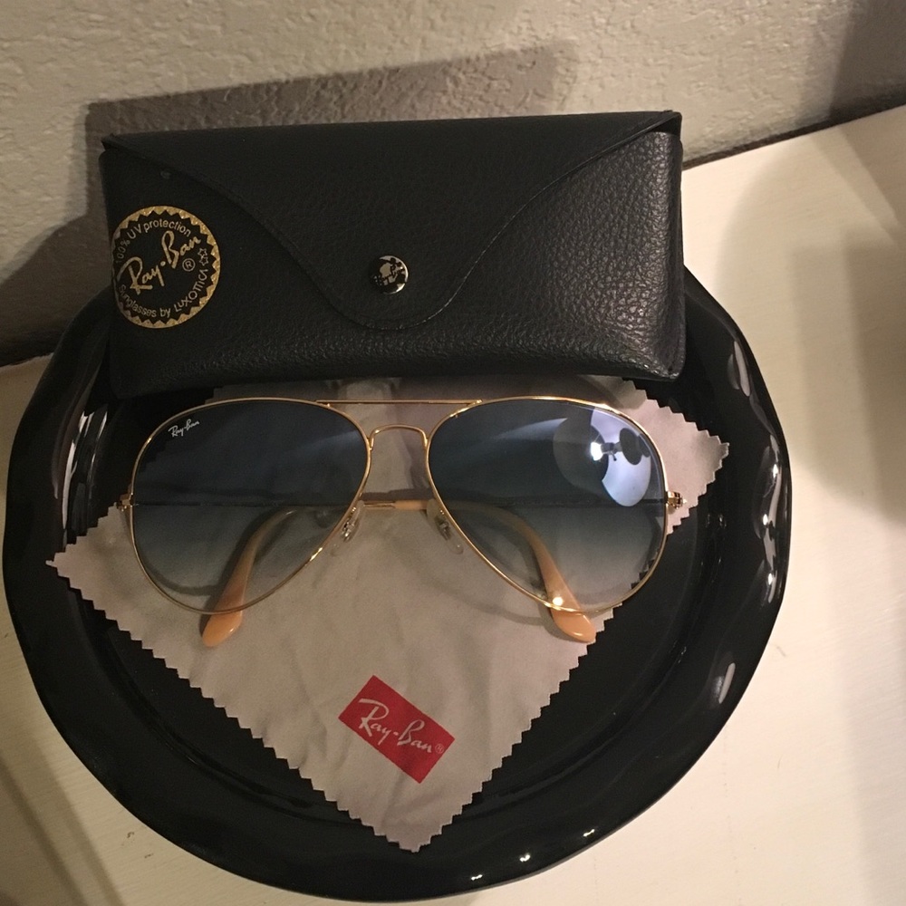 💞SOLD💞Authentic Ray-Ban Aviators