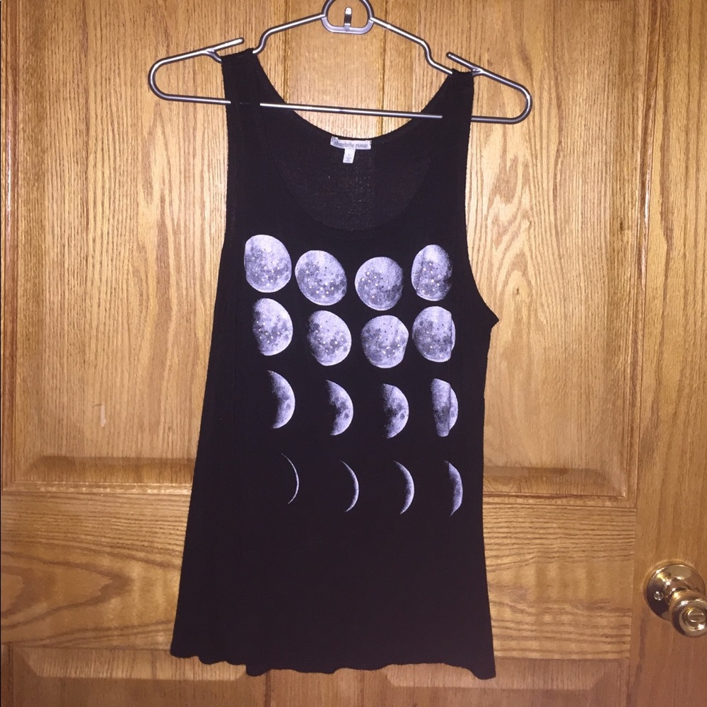 Black tank top with moon design