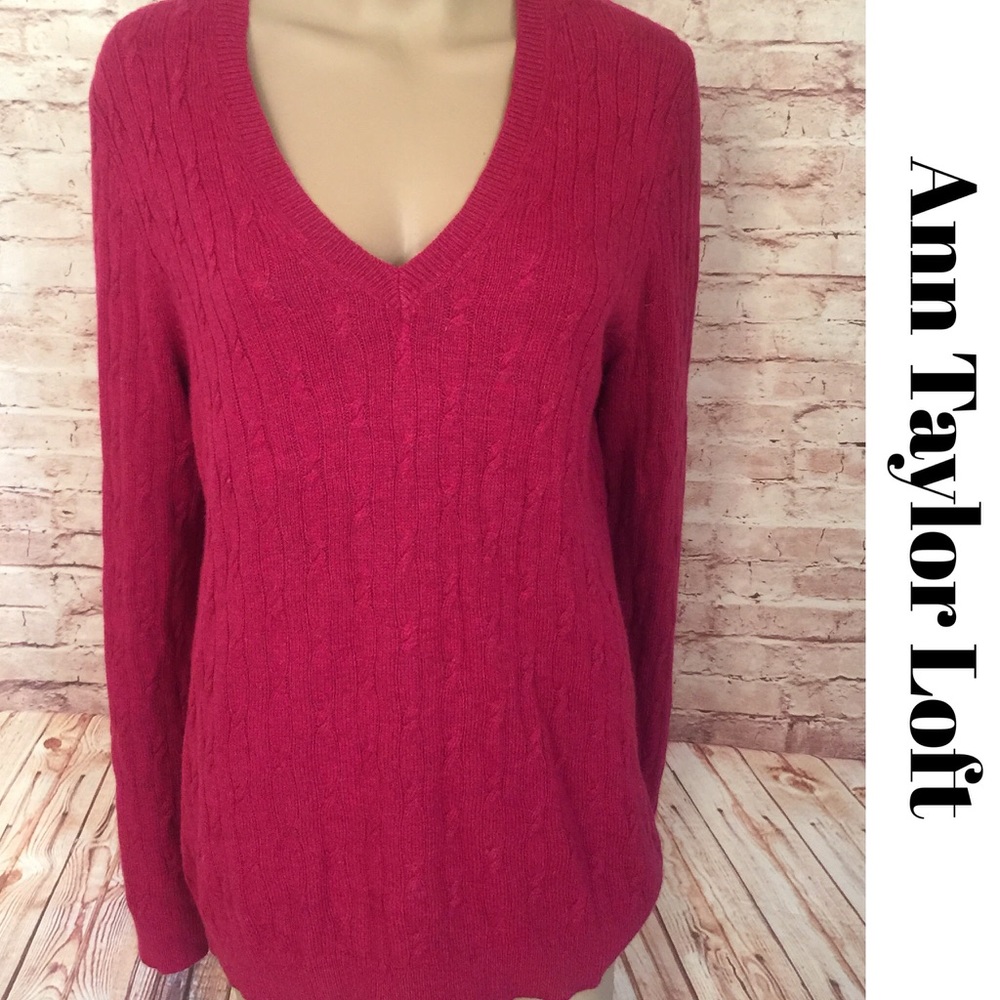 • Ann Taylor Loft • Cranberry Pink Cable Sweater