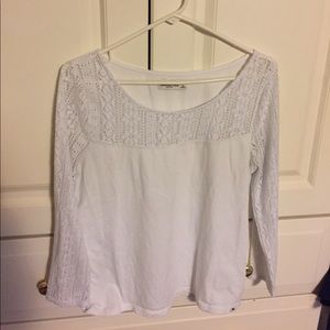 Abercrombie and Fitch white 3/4 length sleeves