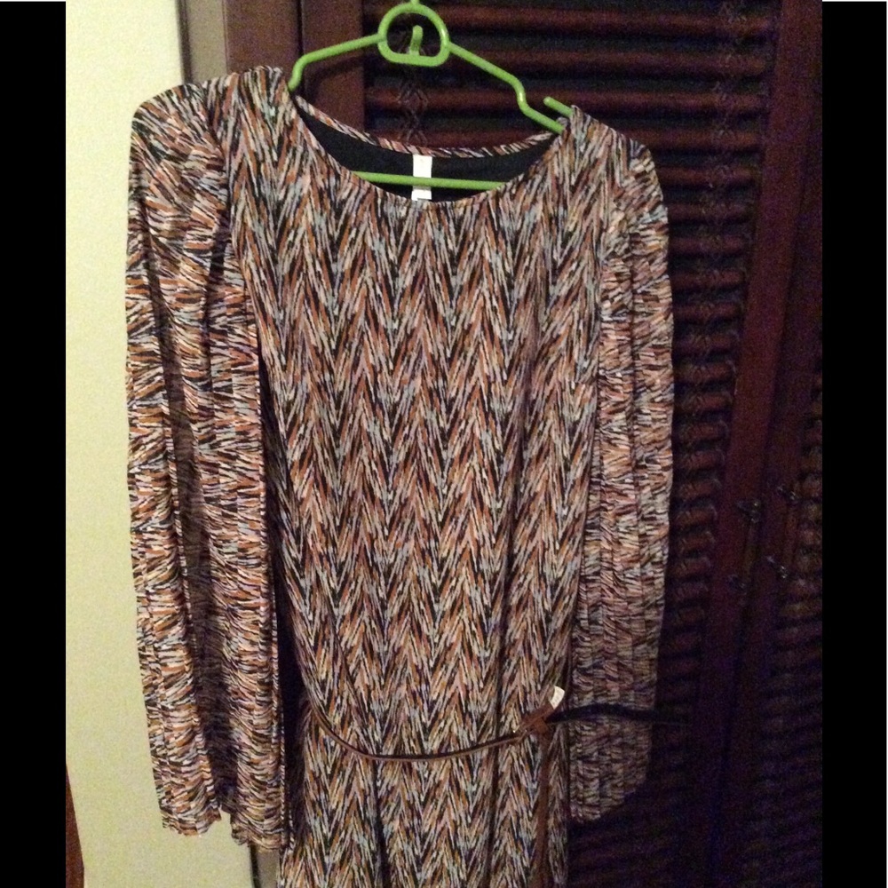 NWT / Xhilaration Dress/ Size Small