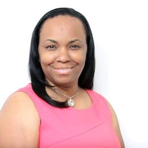 Meet your Posher, Shakisha