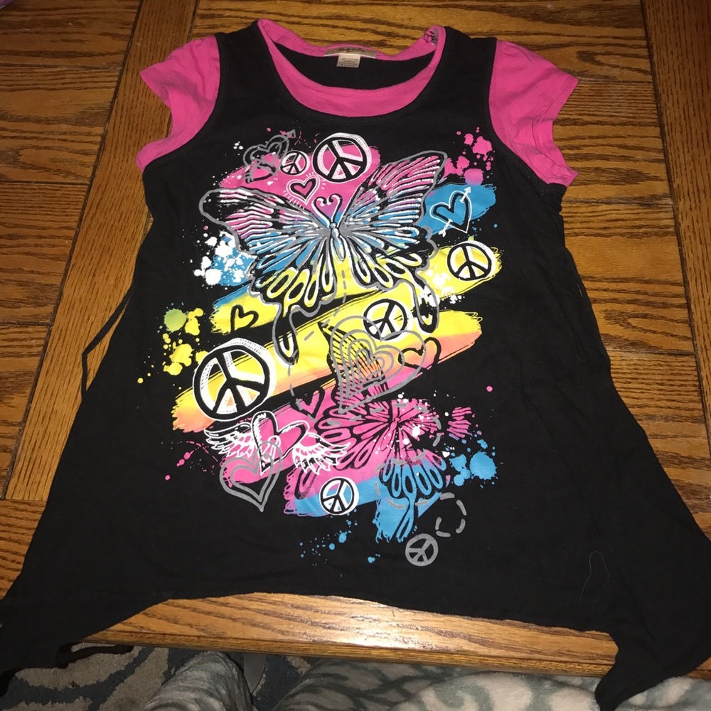 Peace sign tshirt