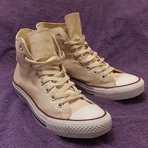 WOMEN Converse Chuck Taylor All Star High Top Shoe